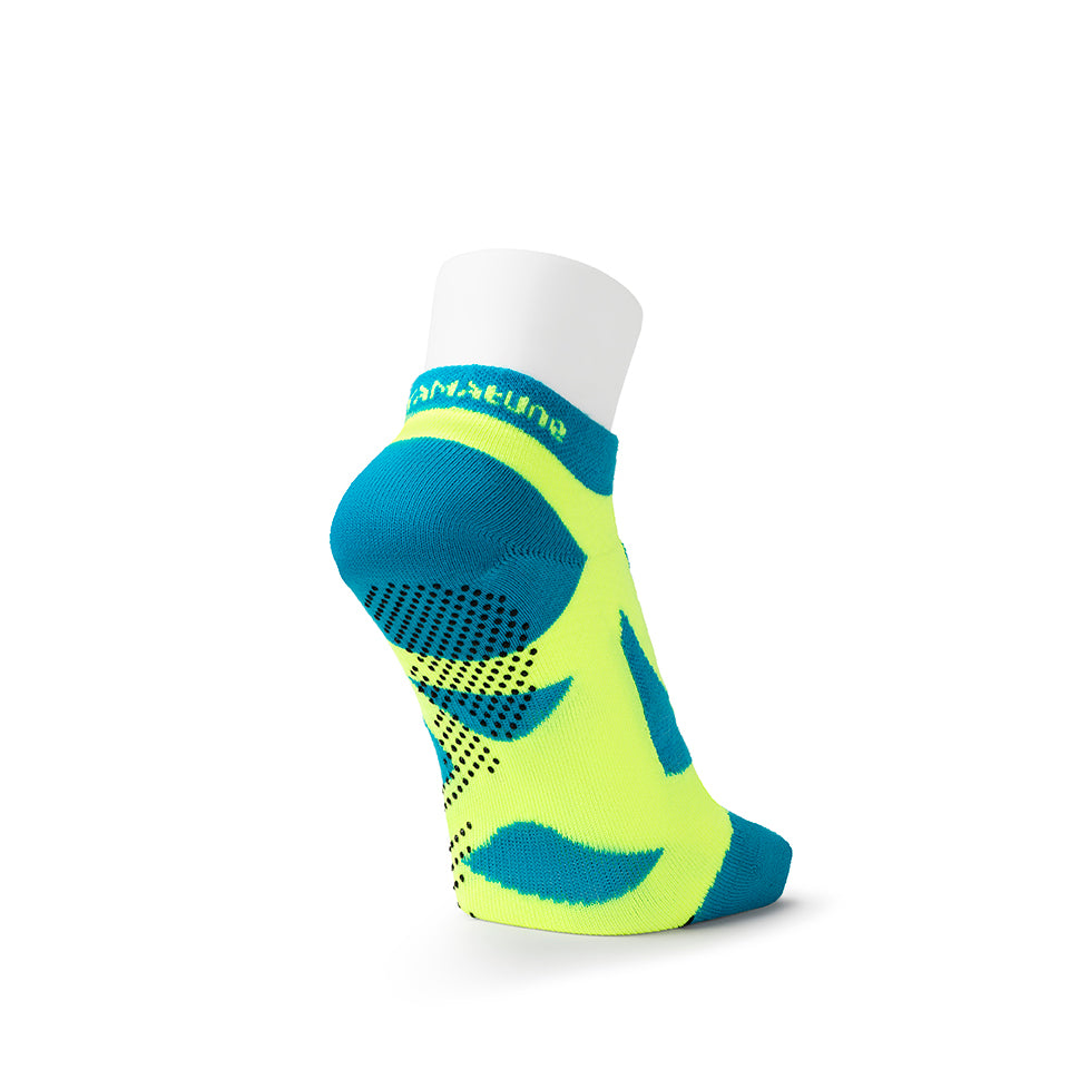 NO.72018 SPIDER ARCH SHORT WITH NON SLIP DOTS