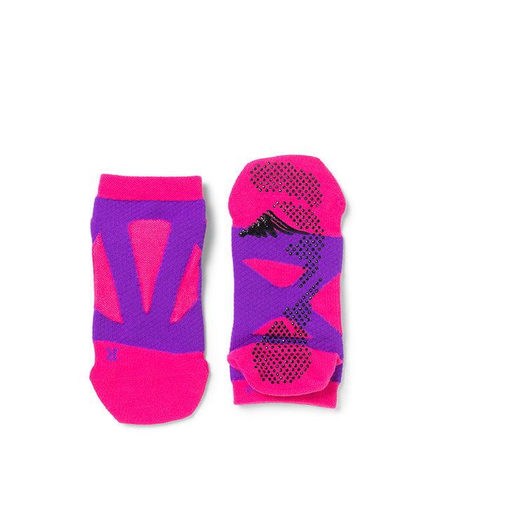 NO.72018 SPIDER ARCH SHORT WITH NON SLIP DOTS